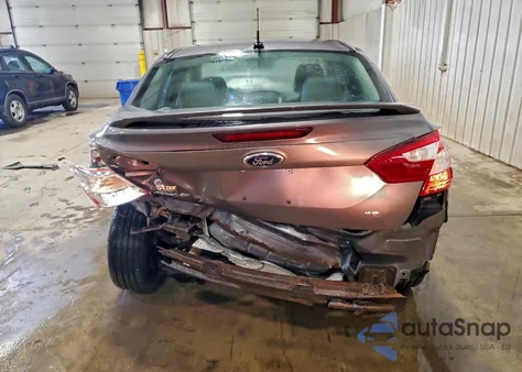 2014 Ford Focus Se from USA, damaged, VIN 1FADP3F20EL226980